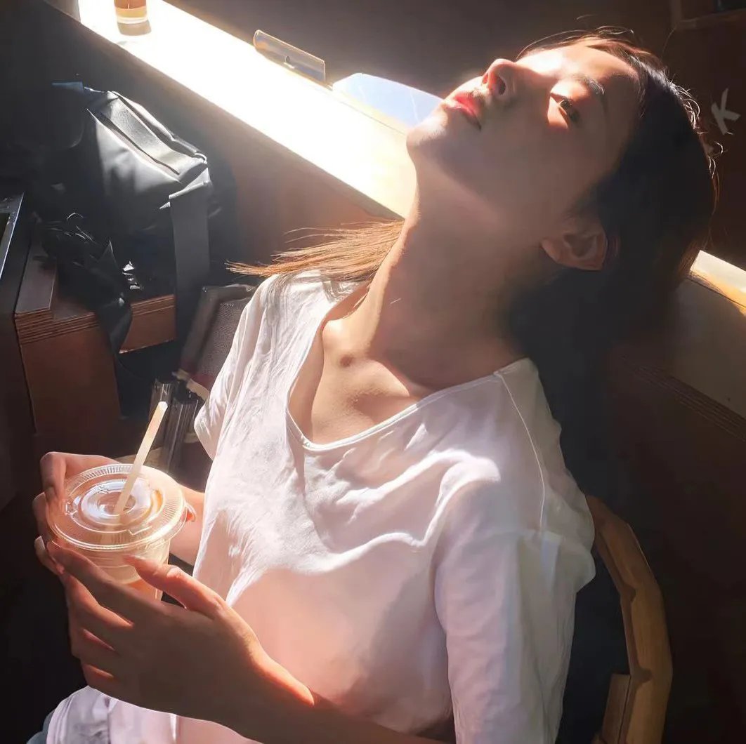安静的乡村女人